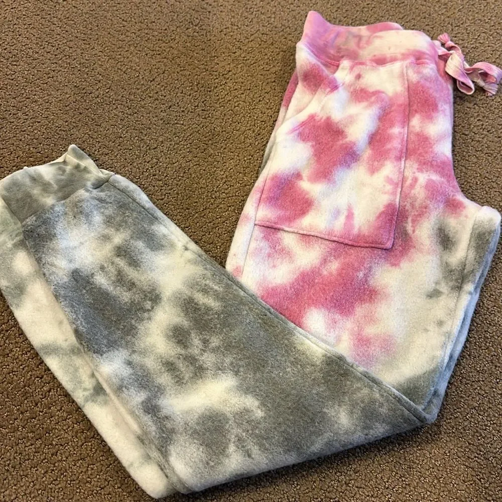 T2Love Women’s Grey & Purple Tie Dye Soft Matching Joggers & Sweatshirt Set